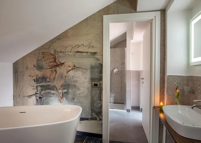 Navona Essence Hotel