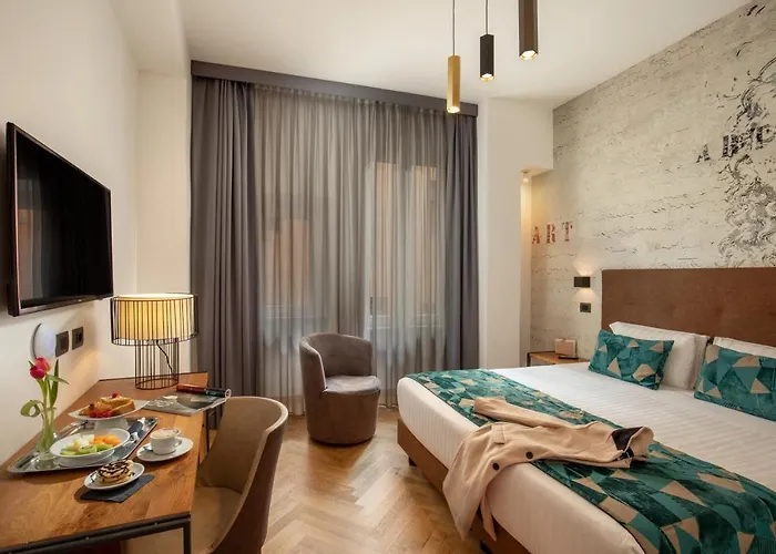 Navona Essence Hotel 3*