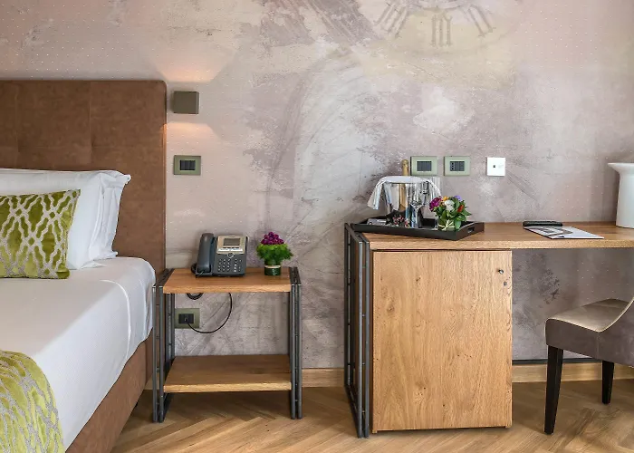 Otel Navona Essence 3*