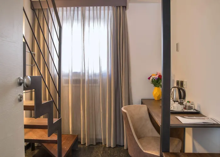 Otel Navona Essence