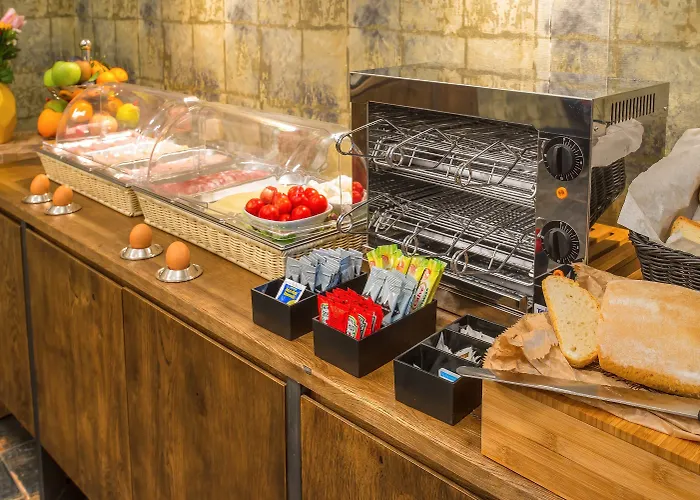 Otel Navona Essence