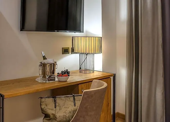 Navona Essence 3*