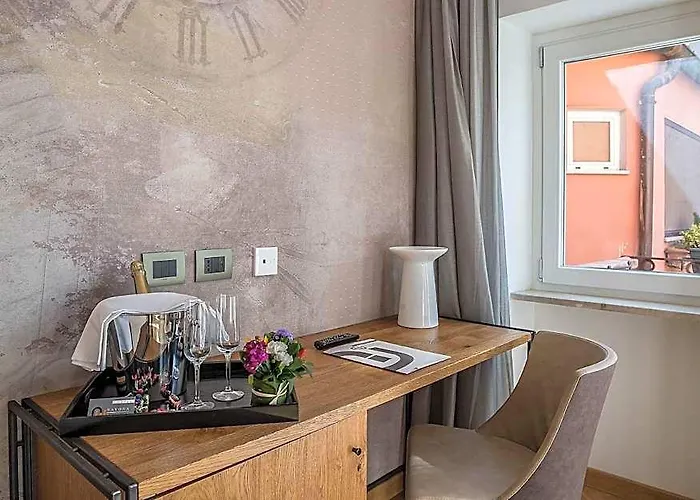 Navona Essence Otel 3*