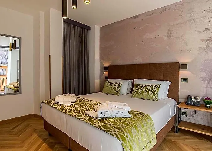 Otel Navona Essence