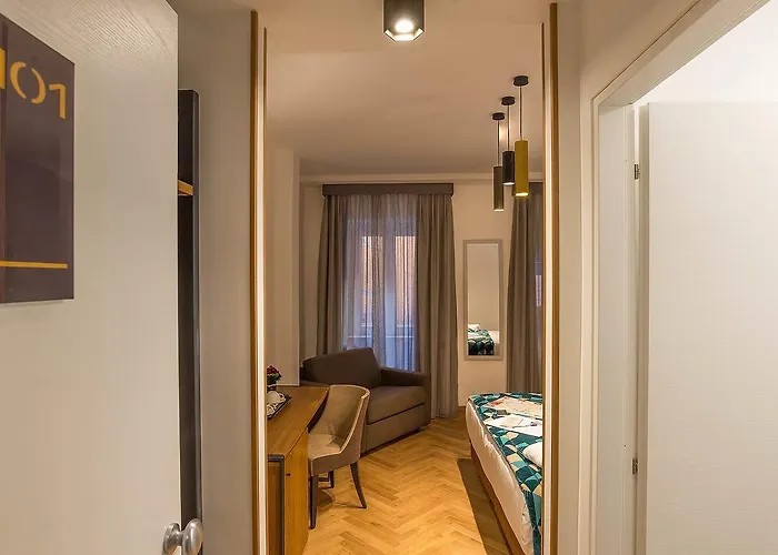Ξενοδοχείο Navona Essence 3*